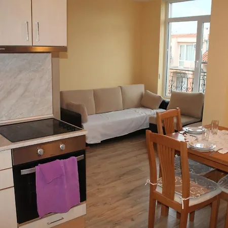 Dawn Park One Bedroom Lejlighed *