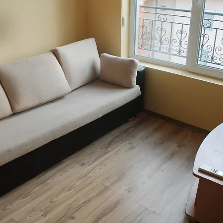 Apartment Dawn Park One Bedroom